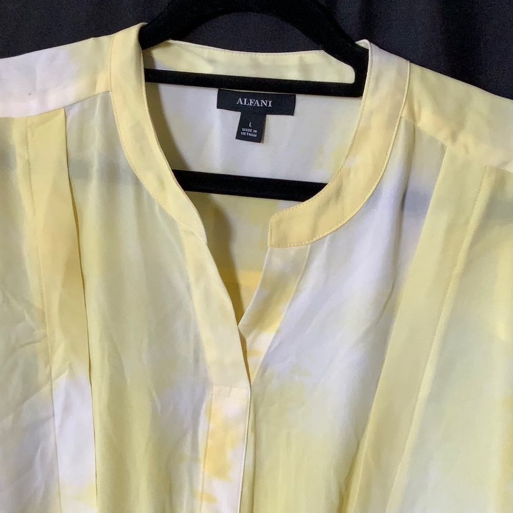 Alfani Light Yellow Women's Blouse - Picture 2 of 5